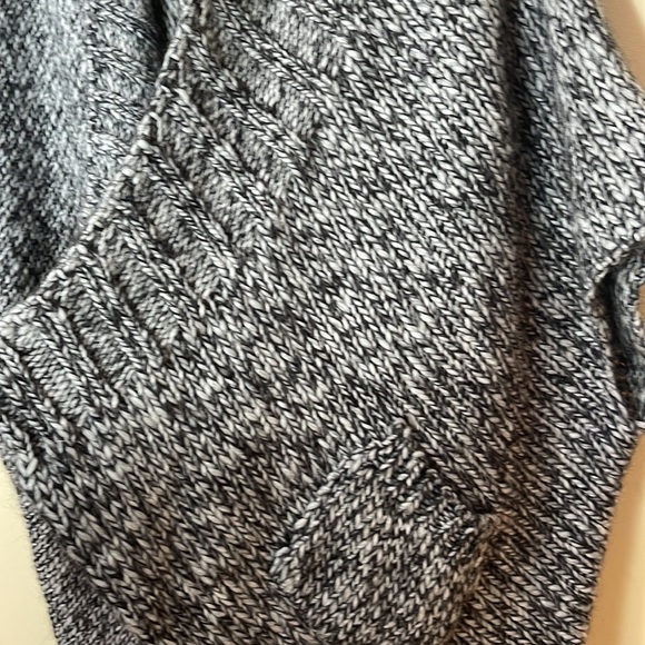 Iperico Alpaca Wool Blend Knit Sweater Shawl - Picture 3 of 12